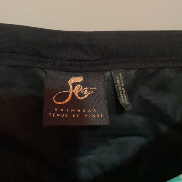 Sea Swimwear bathing suit top - Picture 3 of 3